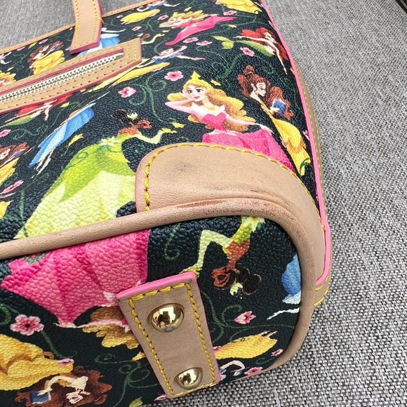 Rare Dooney & Bourke 2016 runDisney Princess Marathon Disney Tote Shopper - Picture 7 of 12